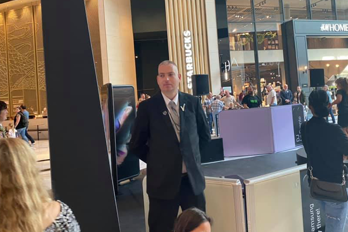 Beveiliger Loyaal Beveiliging winkelbeveiliging en objecten